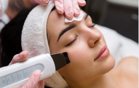 Limpieza facial profunda y aparatologia